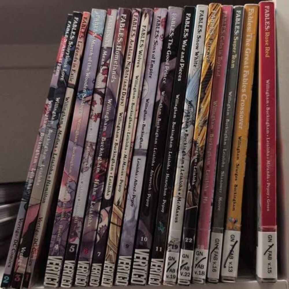 Fables Set of 17 books